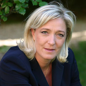 Laatste vliegtuig Specimen Marine Le Pen : News, Pictures, Videos and More - Mediamass