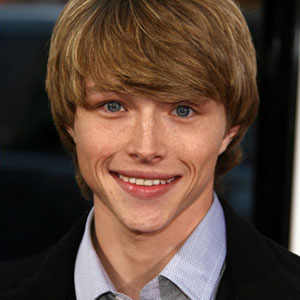 Sterling Knight News Pictures Videos And More Mediamass