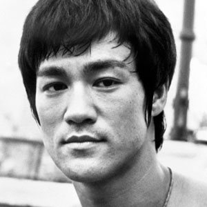 Bruce Lee still alive? (April 2023 update) - Mediamass