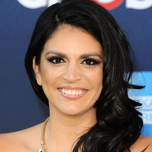 Sexy pics strong cecily Cecily Strong