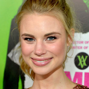 Lucy fry hot